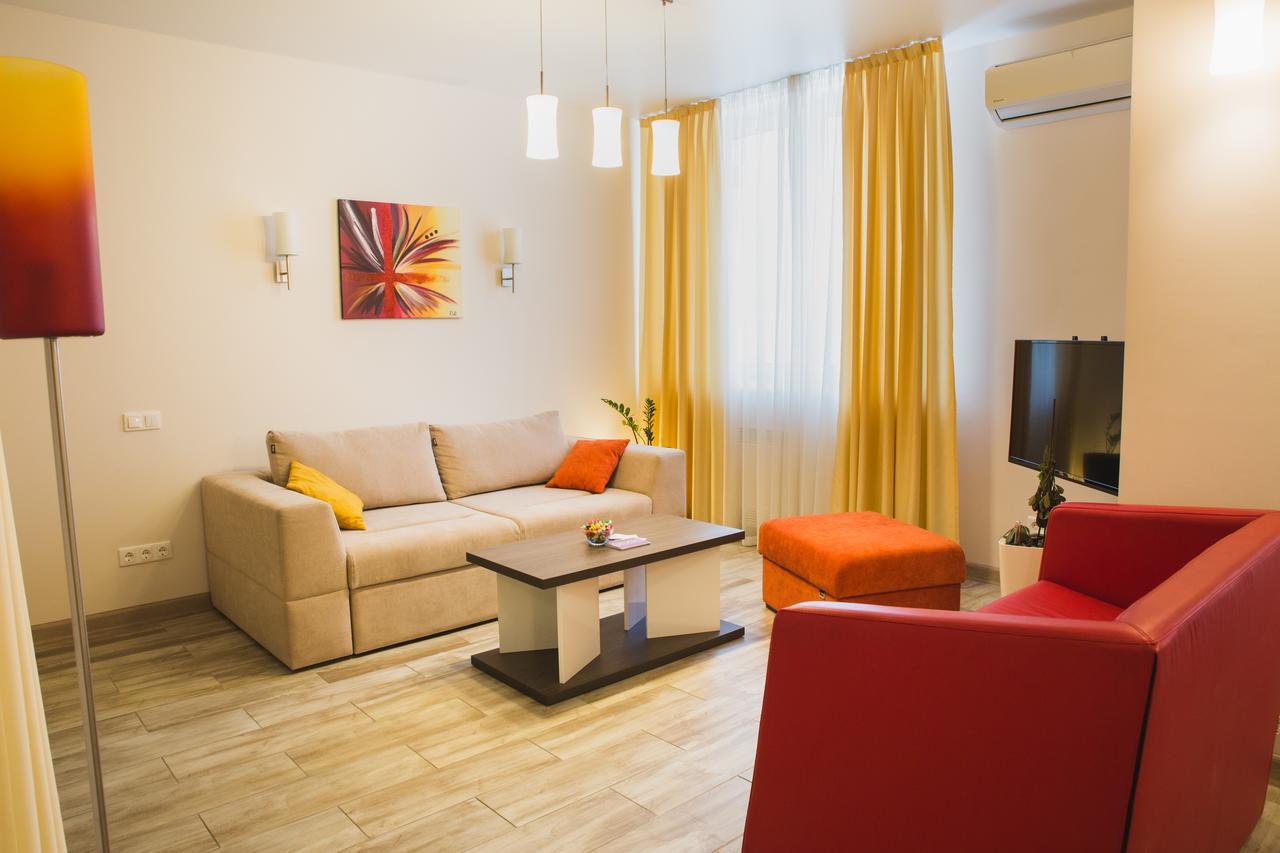 Apartments "Pleasure" Kijów Zewnętrze zdjęcie