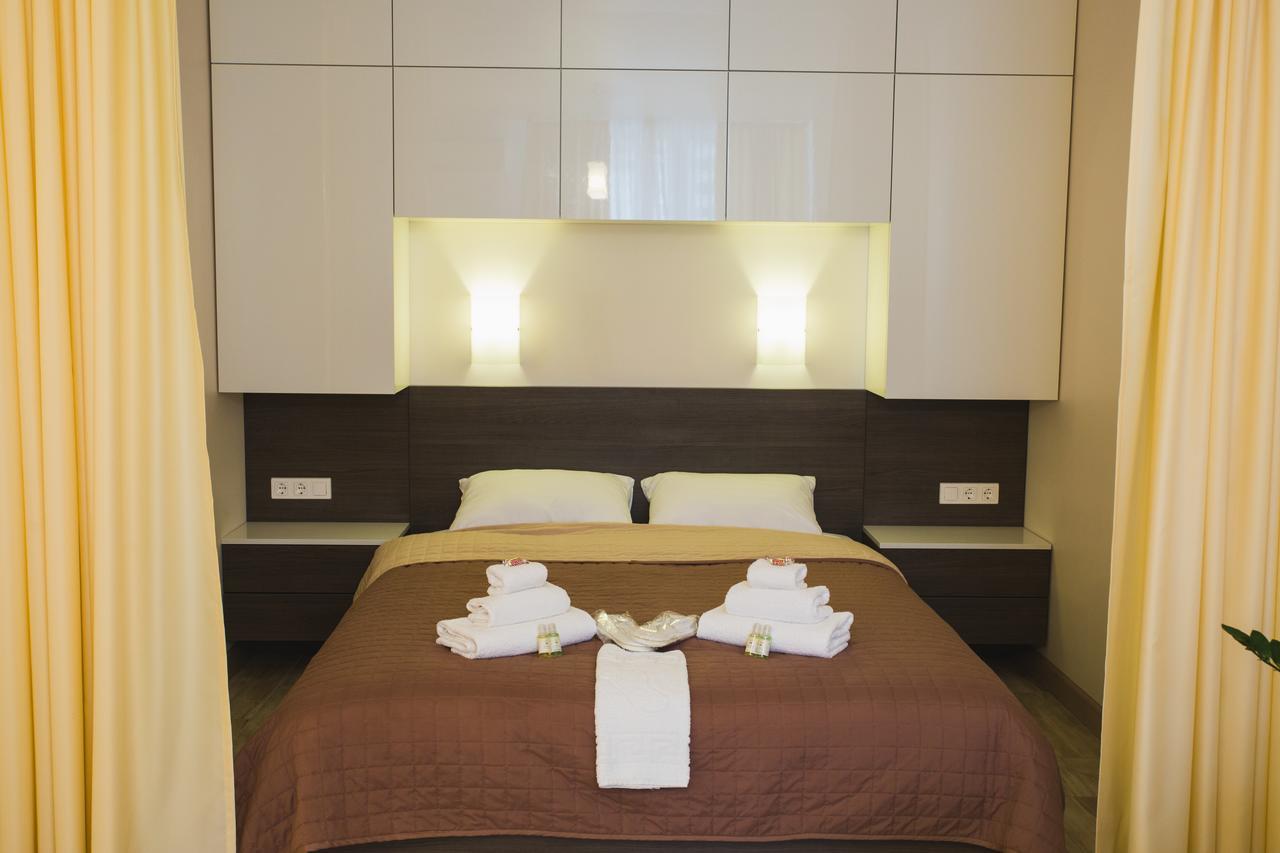 Apartments "Pleasure" Kijów Zewnętrze zdjęcie